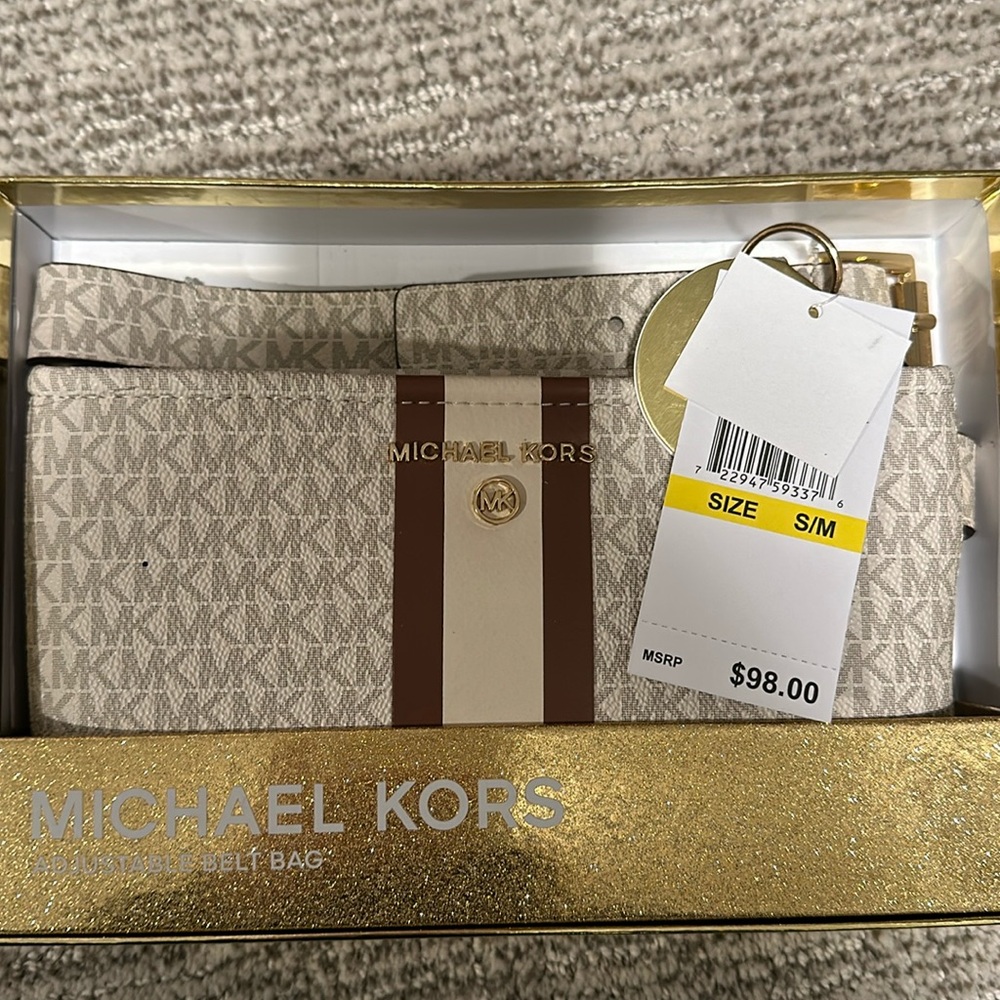 Brand new in box Micheal Joe’s belt bag